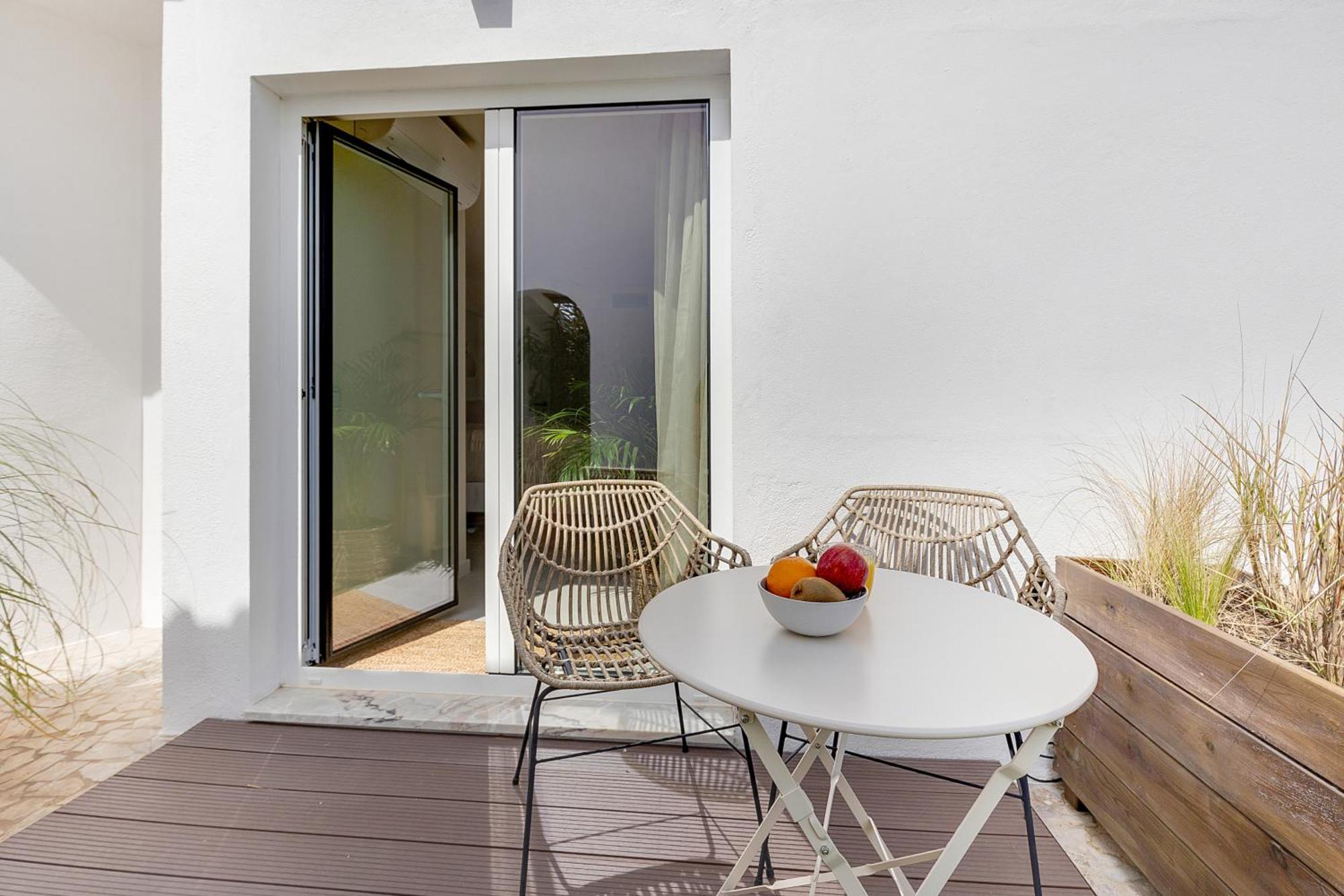Sunday Morning Guesthouse Aljezur Rum bild